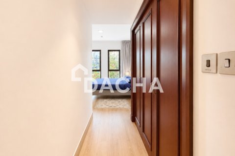 Apartment in Downtown Dubai (Downtown Burj Dubai), Dubai 2 bedrooms, 124 sq.m. № 109756 - photo 21