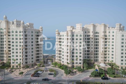 Купить квартиру в Shoreline Apartments, Пальма Джумейра, Дубай: 4 спальни, 450м², № 109760 - фото 9