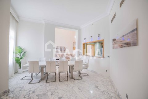 Купить квартиру в Shoreline Apartments, Пальма Джумейра, Дубай: 4 спальни, 450м², № 109760 - фото 2