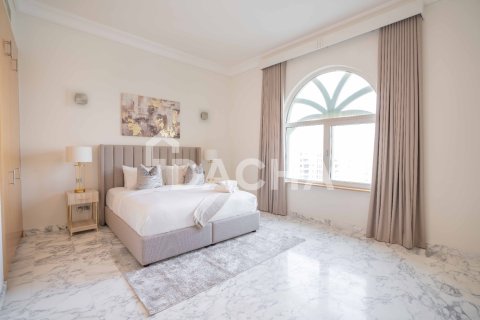 Купить квартиру в Shoreline Apartments, Пальма Джумейра, Дубай: 4 спальни, 450м², № 109760 - фото 11
