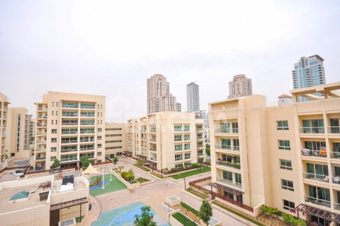 Apartamento en Greens, Dubai, 2 dormitorios, 121 m², № 109757 - foto 25