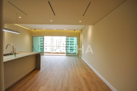 Apartamento en Greens, Dubai, 2 dormitorios, 121 m², № 109757 - foto 3