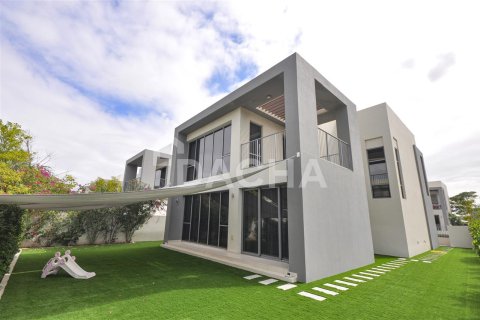 Villa en Dubai Hills Estate, Dubai, 4 dormitorios, 328.2 m², № 6964 - foto 19