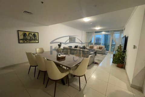 Appartement à Jumeirah Lake Towers, Dubai, 2 chambres, 179.3 m², № 7709 - photo 2