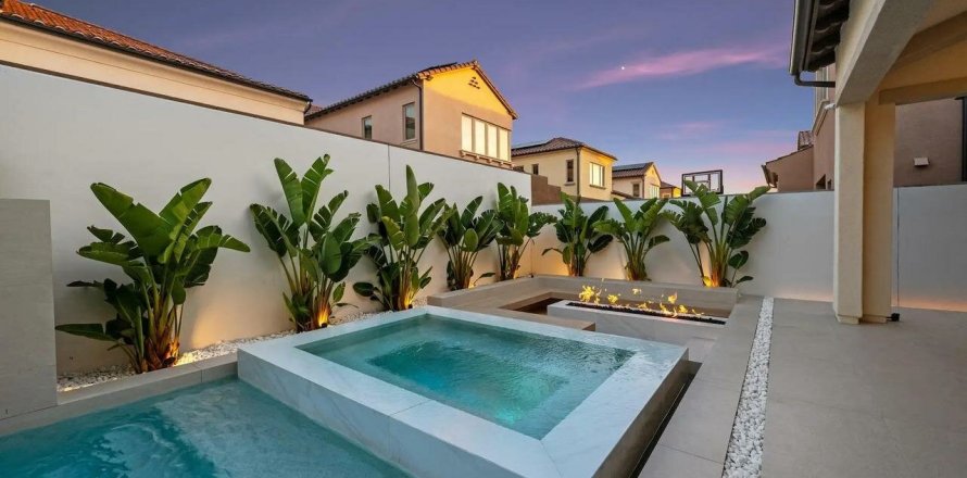 Квартира в Дубае, 2 спальни, 122м², № 90830