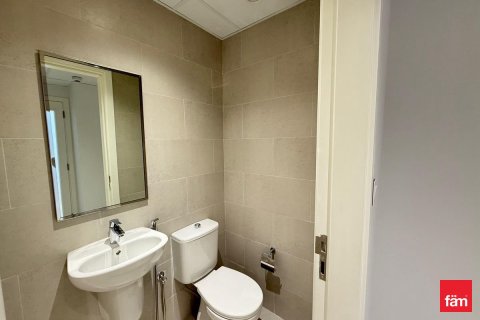 Apartment in Umm Suqeim, Dubai 3 bedrooms, 175.5 sq.m. № 90825 - photo 9