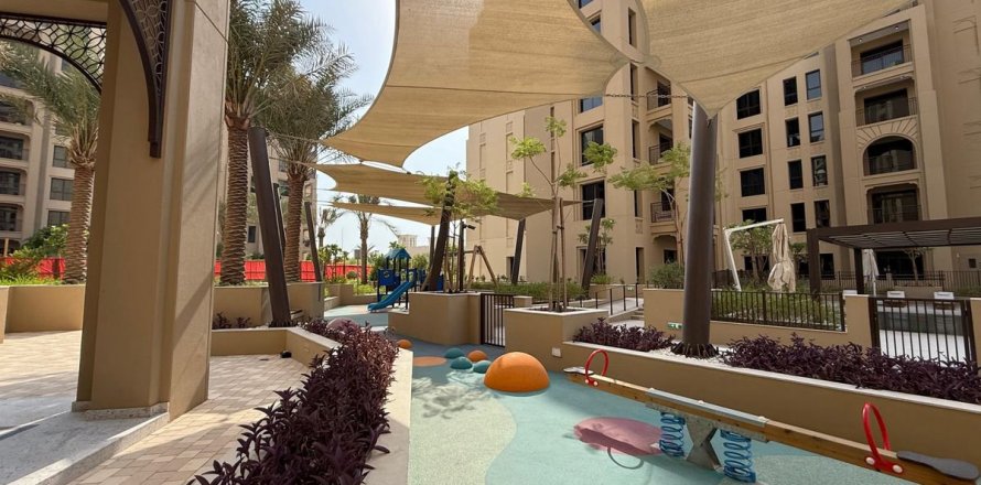Apartment in Umm Suqeim, Dubai 3 bedrooms, 175.5 sq.m. № 90825