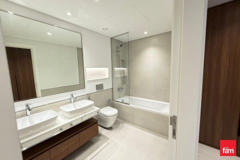 Apartment in Umm Suqeim, Dubai 3 bedrooms, 175.5 sq.m. № 90825 - photo 28