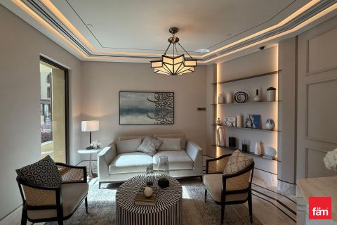 Apartment in Umm Suqeim, Dubai 3 bedrooms, 175.5 sq.m. № 90825 - photo 11