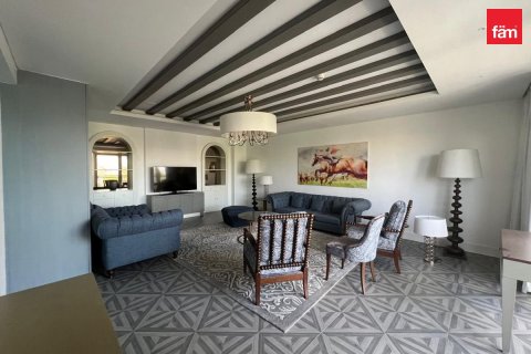 Villa en Dubai, 4 dormitorios, 965 m², № 90824 - foto 7