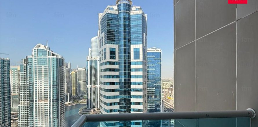 Квартира в Дубае, 2 спальни, 130.4м², № 55567