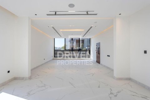 Villa en Dubai Hills Estate, Dubai, 5 dormitorios, 642 m², № 87241 - foto 2