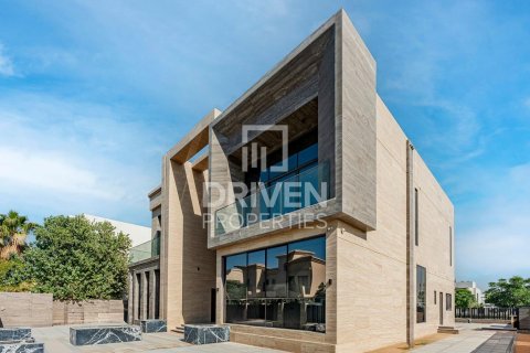 Villa en Dubai Hills Estate, Dubai, 5 dormitorios, 642 m², № 87241 - foto 1