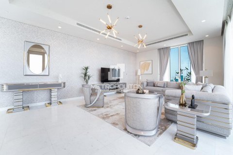 Apartment in Harbour Gate, Dubai Creek Harbour (The Lagoons), Dubai 4 bedrooms, 226 sq.m. № 15304 - photo 6