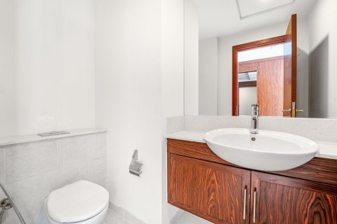 Apartamento en Downtown Dubai (Downtown Burj Dubai), Dubai, 1 dormitorio, 154 m², № 123862 - foto 15