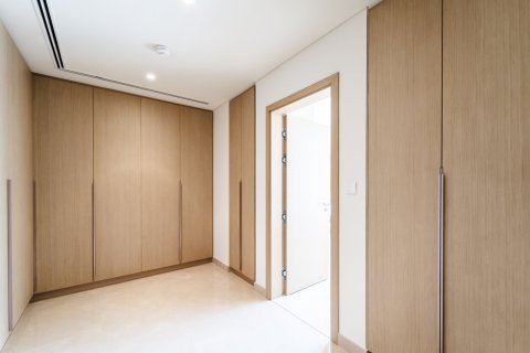 Villa en Dubai, 5 dormitorios, 921 m², № 123861 - foto 26