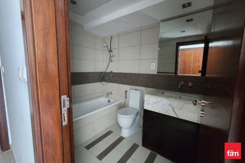 Снять в аренду квартиру в Дубай Марине, Дубай: 2 спальни, 121м², № 77712 - фото 18