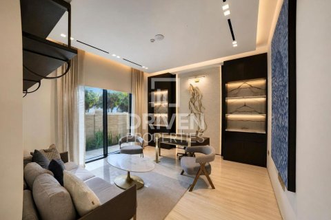 Villa in Palm Jumeirah, Dubai 6 bedrooms, 1358.15 sq.m. № 140542 - photo 12