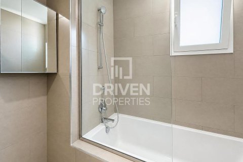 Maison de ville à Arabella Townhouses, Mudon, Dubai, 3 chambres, 159.42 m², № 138871 - photo 15