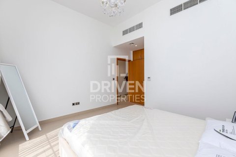 Villa in Nadd Al Sheba, Dubai 4 bedrooms, 469.9 sq.m. № 138874 - photo 20