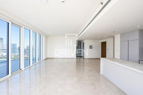 Apartment in EMAAR Beachfront, Dubai Harbour, Dubai 4 bedrooms, 286.51 sq.m. № 138875 - photo 6