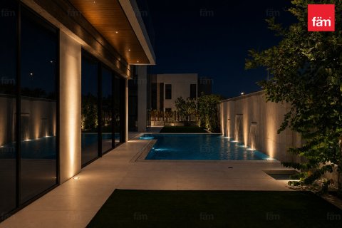 Villa in Al Furjan, Dubai 5 bedrooms, 610.6 sq.m. № 133235 - photo 6