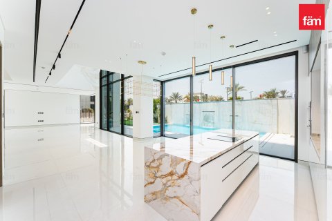 Villa in Al Furjan, Dubai 5 bedrooms, 610.6 sq.m. № 133235 - photo 22