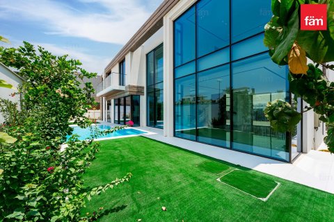 Villa in Al Furjan, Dubai 5 bedrooms, 610.6 sq.m. № 133235 - photo 27