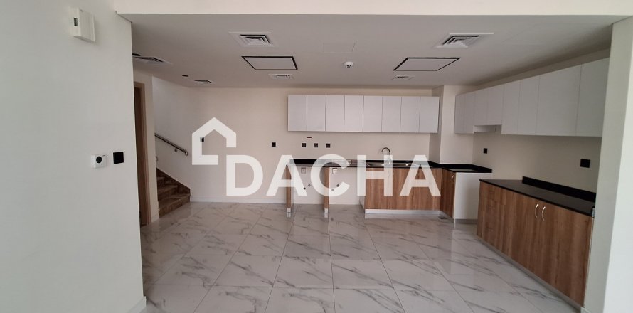 Maison de ville à Dubai Land, Dubai, 3 chambres, 124 m², № 133233