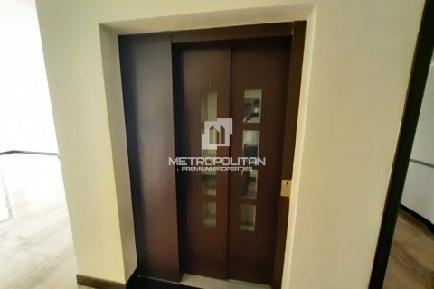 Townhouse in Jumeirah Village Circle, Dubai 4 bedrooms, 310 sq.m. № 72869 - photo 10