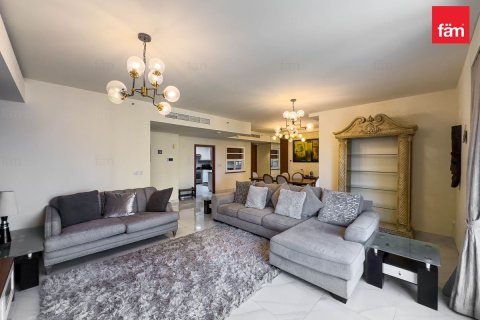 Apartment in Dubai 3 bedrooms, 178.6 sq.m. № 72208 - photo 4