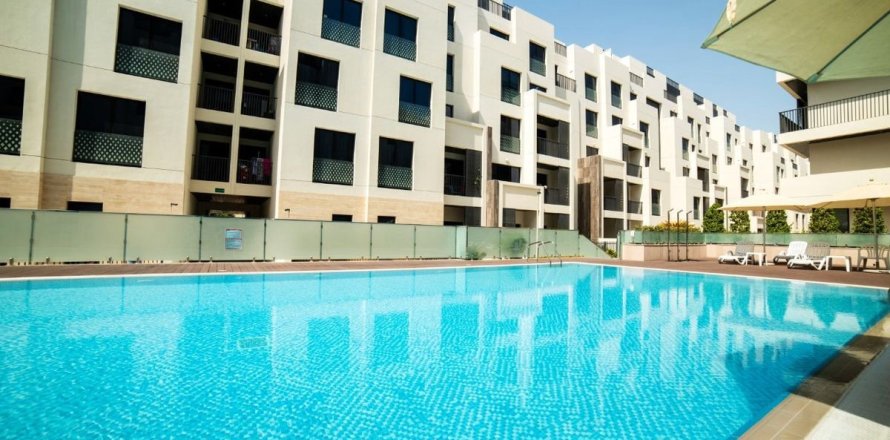 Appartement à Mirdif, Dubai, 2 chambres, 134.4 m², № 90290