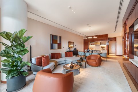 Apartment in Jumeirah, Dubai 4 bedrooms, 516 sq.m. № 120630 - photo 11