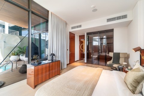 Apartment in Jumeirah, Dubai 4 bedrooms, 516 sq.m. № 120630 - photo 21