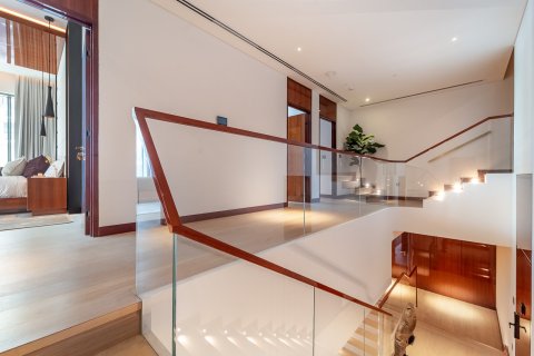 Apartment in Jumeirah, Dubai 4 bedrooms, 516 sq.m. № 120630 - photo 13