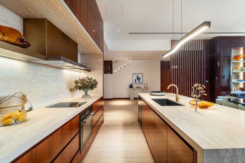 Apartment in Jumeirah, Dubai 4 bedrooms, 516 sq.m. № 120630 - photo 8