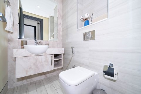 Apartment in Business Bay, Dubai 1 bedroom, 76 sq.m. № 69291 - photo 17