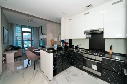 Apartment in Business Bay, Dubai 1 bedroom, 76 sq.m. № 69291 - photo 2