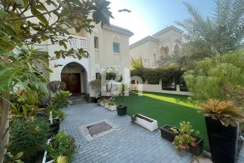 Villa à Al Furjan, Dubai, 3 chambres, 325 m², № 57124 - photo 2