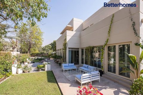 Villa in Arabian Ranches, Dubai 3 bedrooms, 540 sq.m. № 57129 - photo 23
