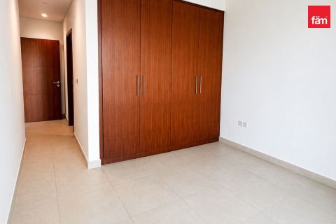 Apartment in The Hills, Dubai 3 bedrooms, 165.8 sq.m. № 119066 - photo 10