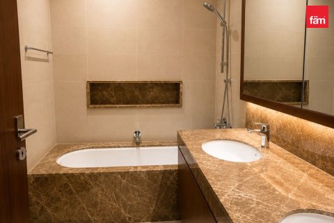 Apartment in The Hills, Dubai 3 bedrooms, 165.8 sq.m. № 119066 - photo 6