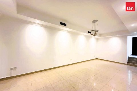Villa à Dubai, 3 chambres, 136.7 m², № 119067