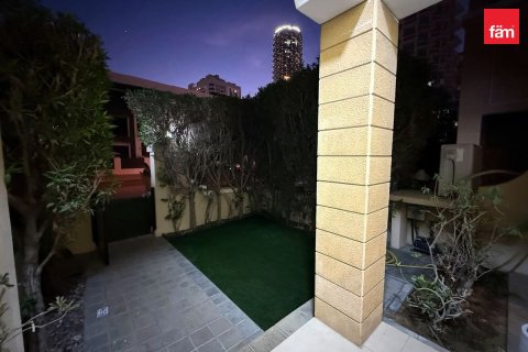 Villa à Dubai, 3 chambres, 136.7 m², № 119067 - photo 11