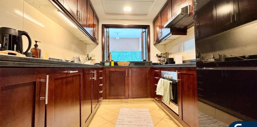 شقة في Golf Towers, ذا فيوز, دبي 1غرف نوم, 124 م² رقم 75119