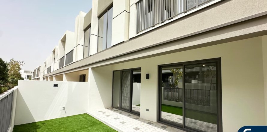 Villa en Aura, Tilal Al Ghaf, Dubai, 3 dormitorios, 201 m², № 75118