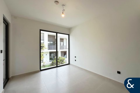 Villa en Aura, Tilal Al Ghaf, Dubai, 3 dormitorios, 201 m², № 75118 - foto 8