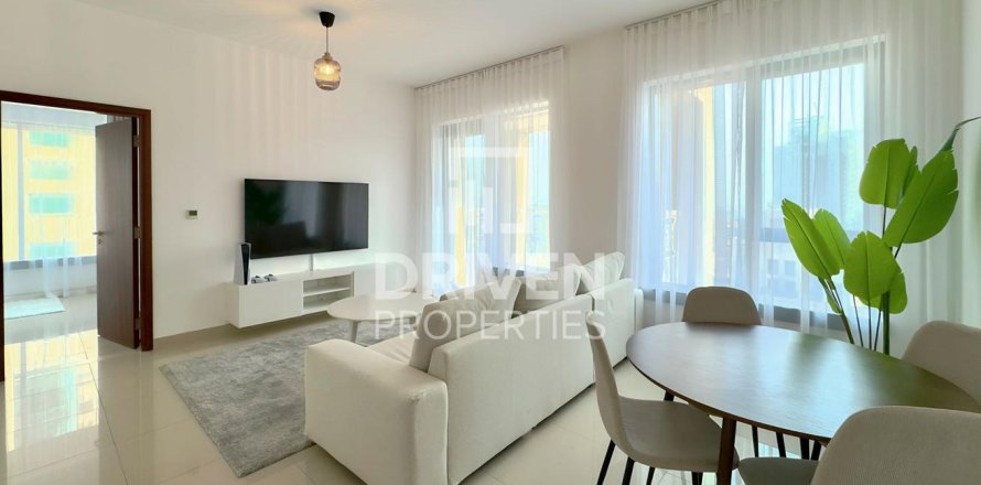 Apartamento en 29 Burj Boulevard, Downtown Dubai (Downtown Burj Dubai), Dubai, 1 dormitorio, 73.77 m², № 125278