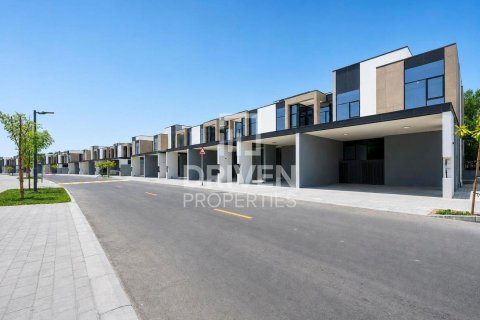 Villa en Mudon, Dubai, 4 dormitorios, 229.01 m², № 125275 - foto 24