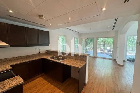 Villa en Jumeirah Village Triangle, Dubai, 2 dormitorios, 708 m², № 57659 - foto 5